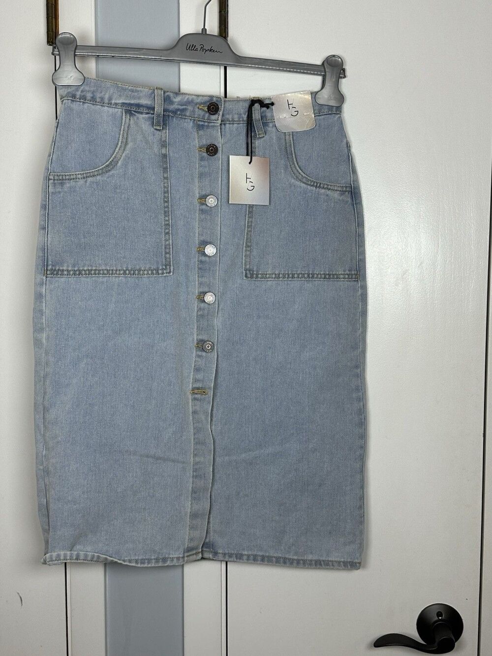 NWT Happily Grey Jean Skirt Full Button Front Slit and Pockets Blue Size 7